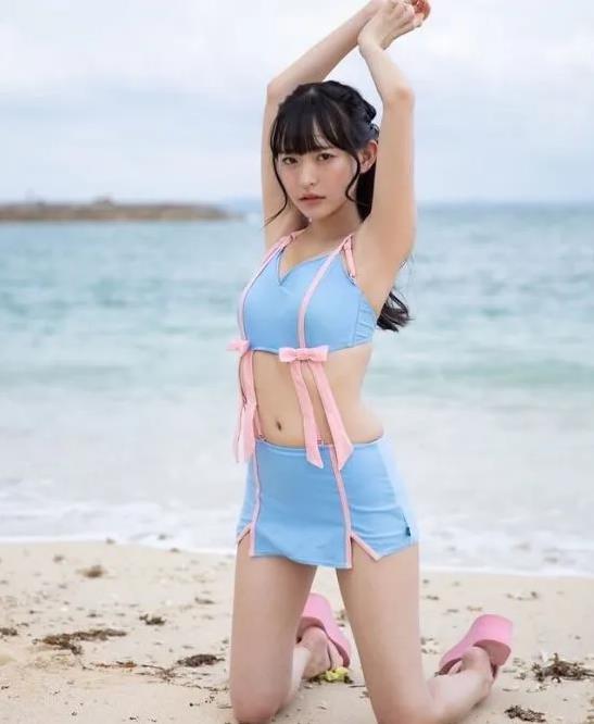 清新透明感的水著正妹精通泳装的日本写真女优