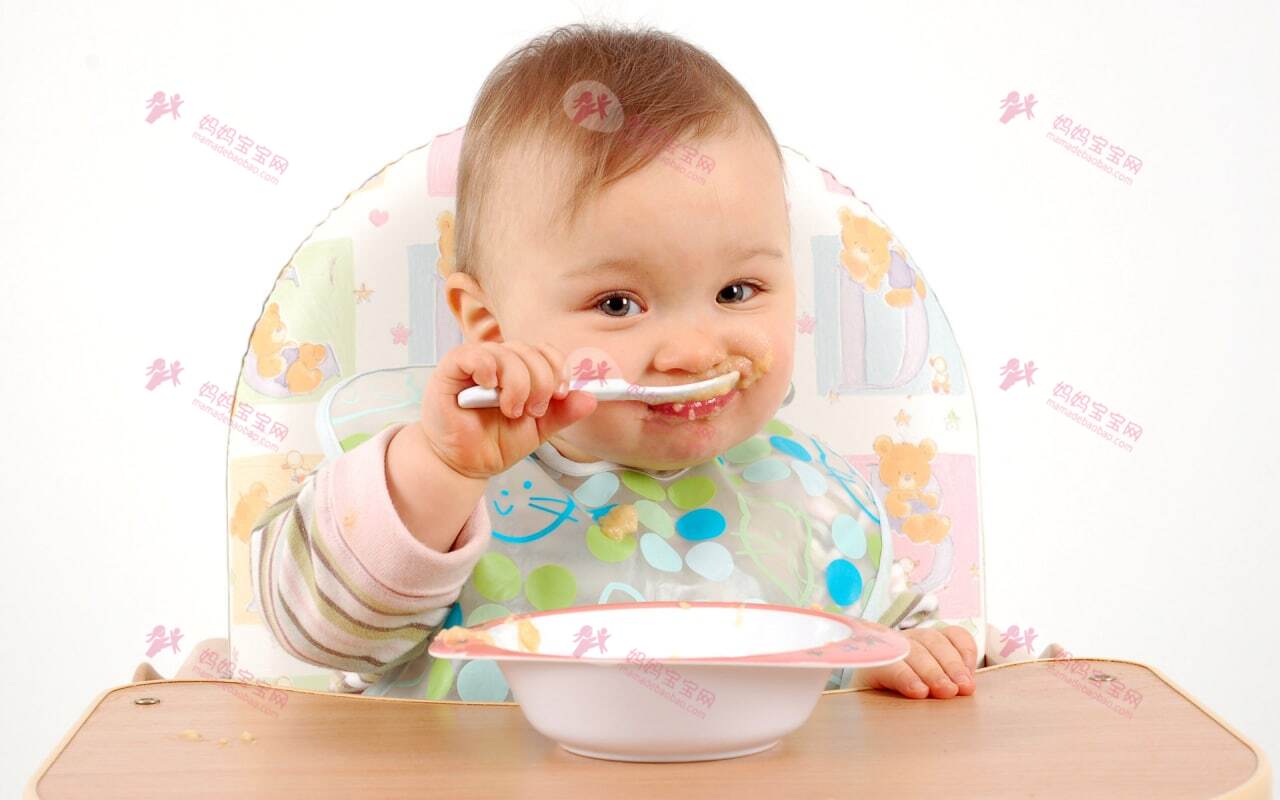 培养独立的第一步，让宝宝自己吃！