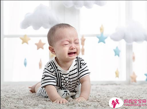 宝宝哭不停该怎么办？适用0-3个月新生儿的哭闹安抚法