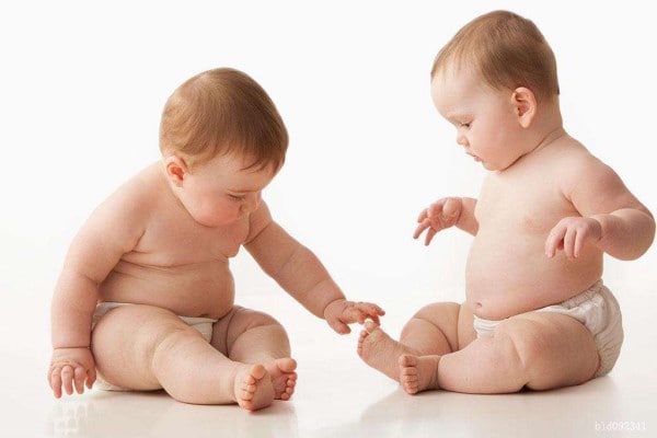 如何预防婴幼儿肥胖？（宝宝运动锻炼注意事项）