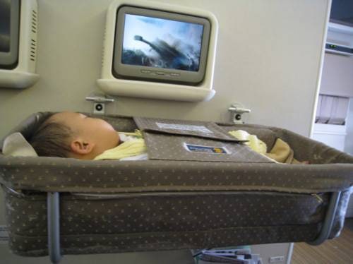 带宝宝坐飞机订票、行李托运、订餐攻略