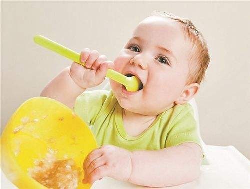 宝宝辅食添加的完整攻略（妈妈应该怎样给宝宝喂辅食？）
