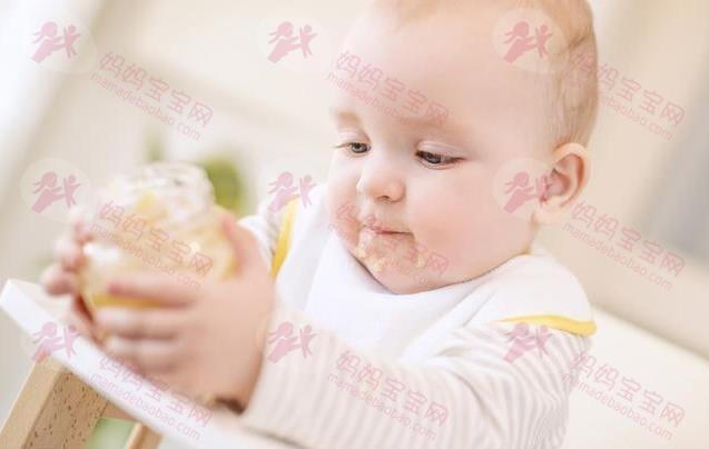 关于宝宝辅食添加，注意避免这五大误区