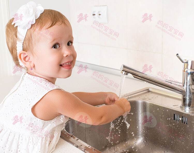 给宝宝洗手的正确方法（美国宝宝洗手液推荐）