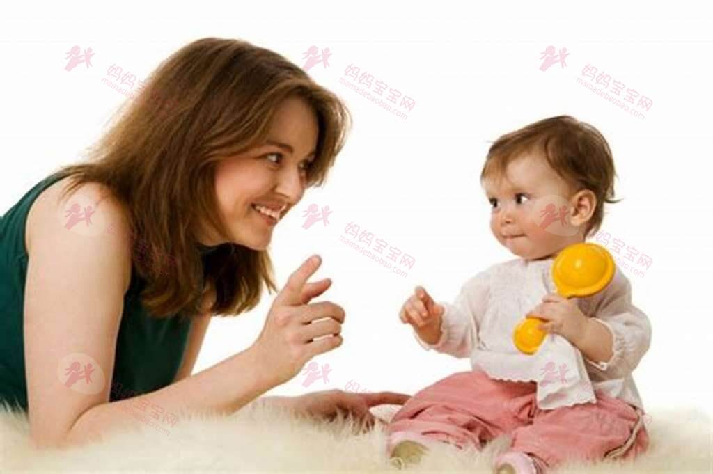 宝宝到底几个月才能开口说话？爸妈这样做可以帮助宝宝早点开口说话哦！