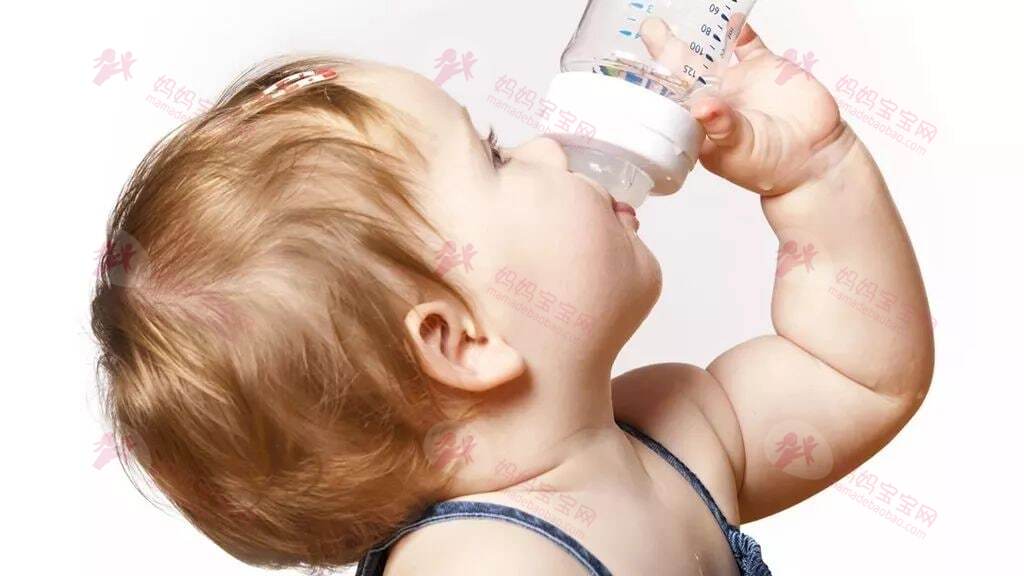 传说中的“婴儿专用水”有什么特别之处？有必要给宝宝买吗？