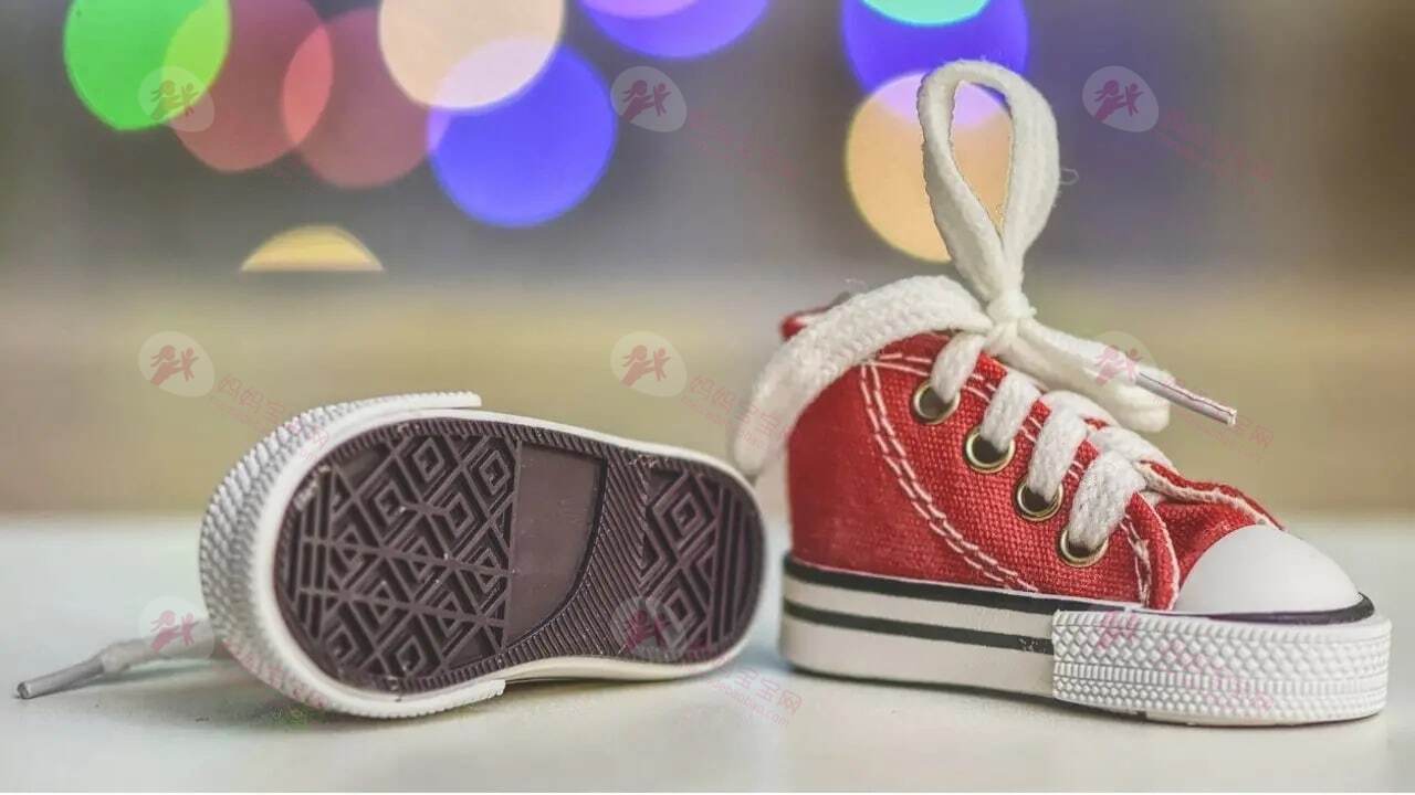 美国足部医学协会（APMA）挑选宝宝鞋子的建议&获得APMA认证宝宝鞋子推荐
