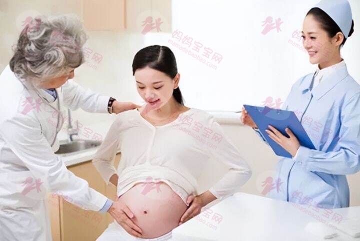 妇放避孕器十年仍怀孕，（紧急内诊）医：宝宝踢掉的！别担忧，高龄怀孕也有