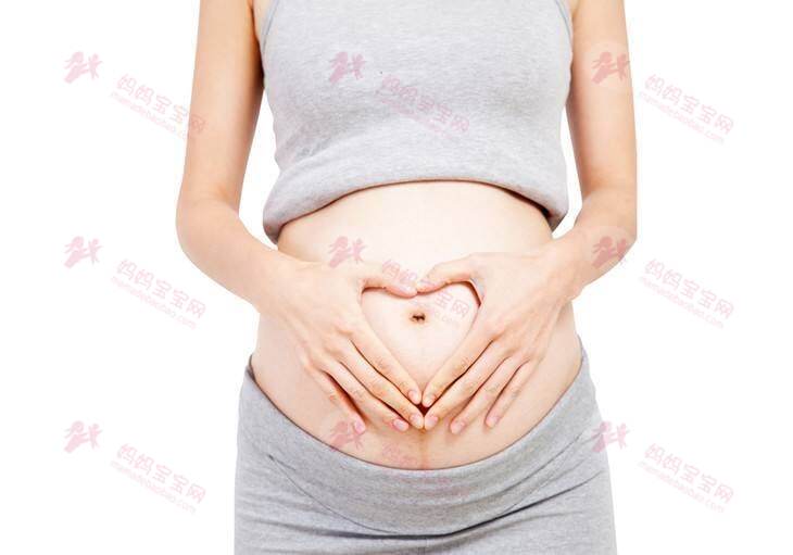 孕期肚子不显怀，是胎宝宝发育不良？