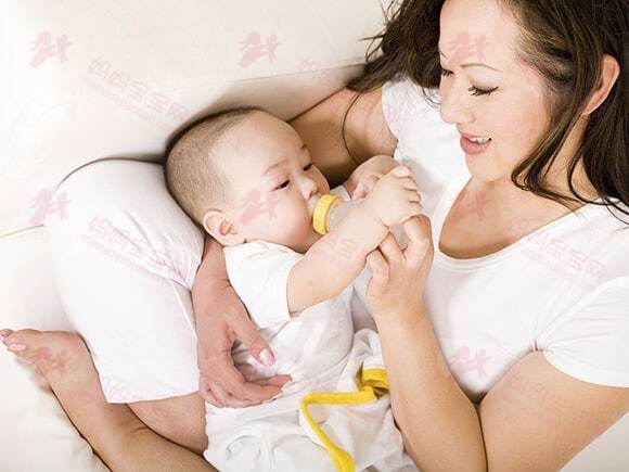 母乳宝宝断奶后应该喝什么奶？每天需要喝多少？