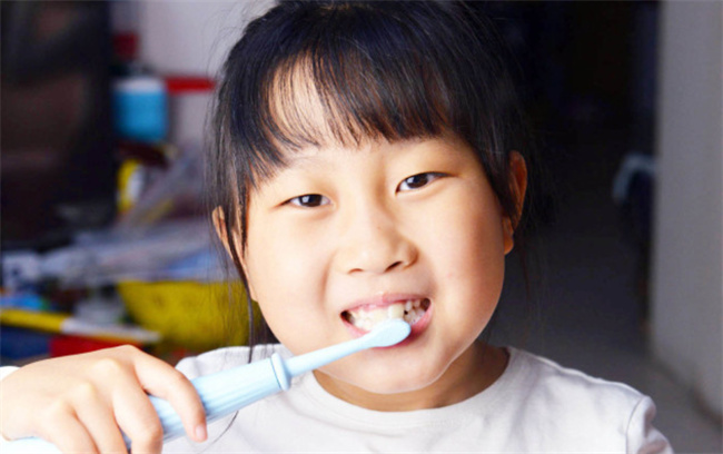正确护理宝宝牙齿的方法有哪些