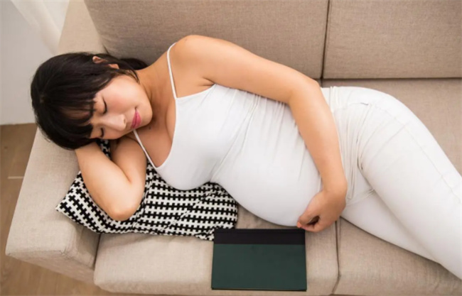 怀孕多少周可以感觉到胎动（4-5个月）