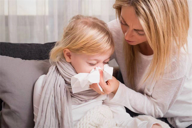 孩子夏季感冒是什么原因引起的