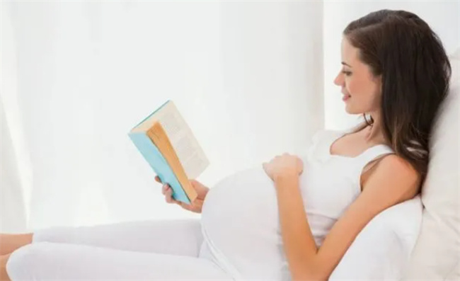 预防孕妇腿抽筋的6个措施（补钙、适当运动、做一些按摩）