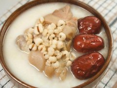 临产前孕妇吃什么有助于分娩（橘子、山楂）