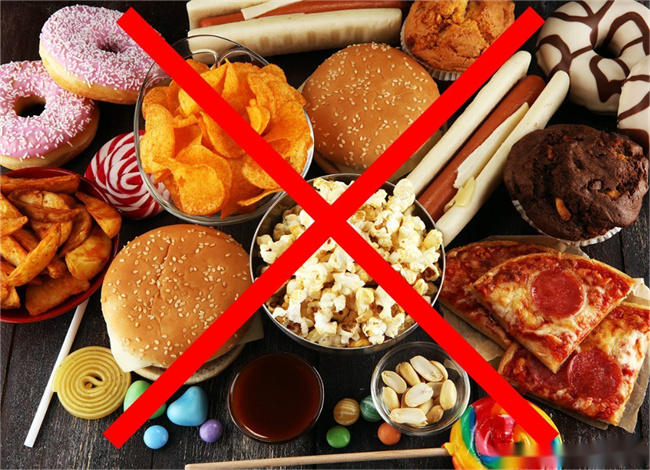 发现儿童体癣家常们应该避免给孩子吃那些食物？