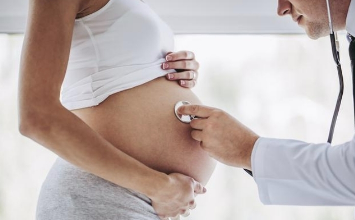 孕期胎儿畸形的原因与预防方法