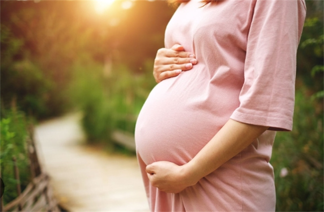 怀孕早期肚子疼：了解原因及应对方法