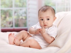 女婴儿身高体重标准：关注宝宝成长的关键