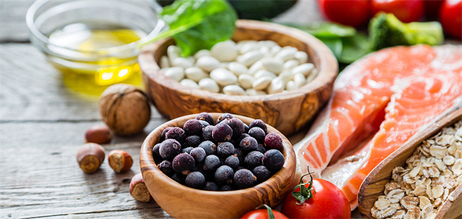 甲状腺激素偏高如何应对：健康饮食与生活方式的重要性