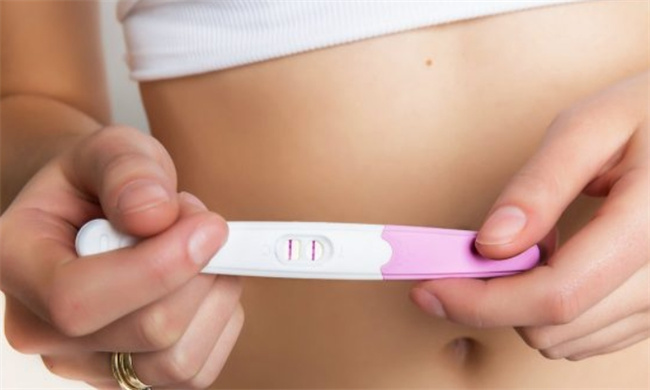 怀孕初期保健指南：专家提醒四要注意