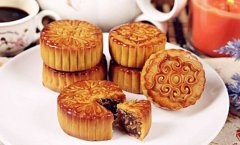 探寻月饼的多彩世界：品味中国各地独特口味