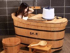 艾叶泡澡：解锁多功能中草药的神奇效益
