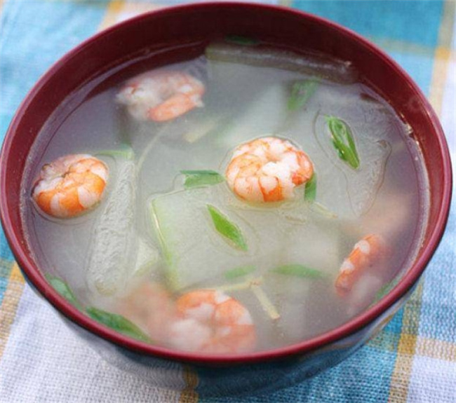 鲜香可口，健康美味：虾仁冬瓜汤的烹饪秘籍