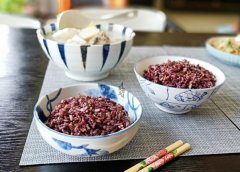 糙米减肥法：每日食用，瘦身有效吗？