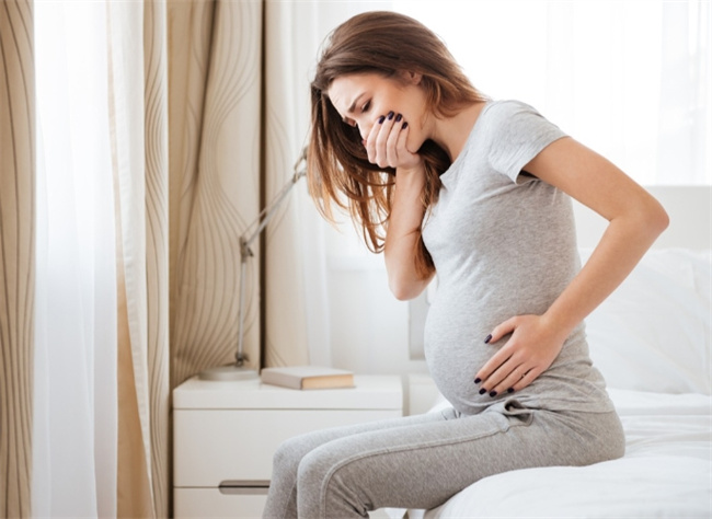 科学呵护新生命：深度解析孕期重要检查，确保宝宝健康成长