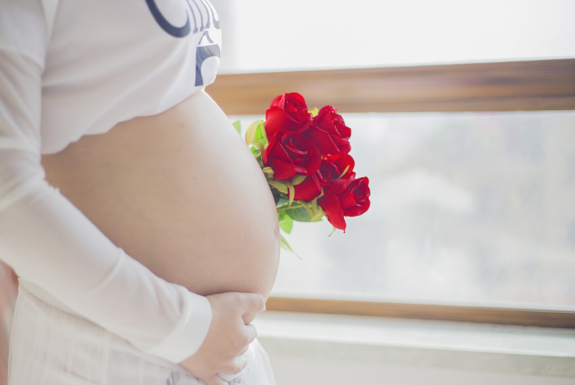 意外怀孕一个月怎么办？流产方法与注意事项详解
