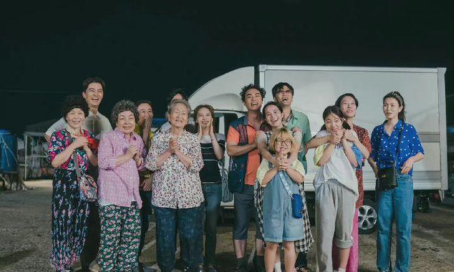 《海岸村恰恰恰》最令人心疼的孩子伊准！听到爸妈复合突走失，小孩再成熟都只是个孩子