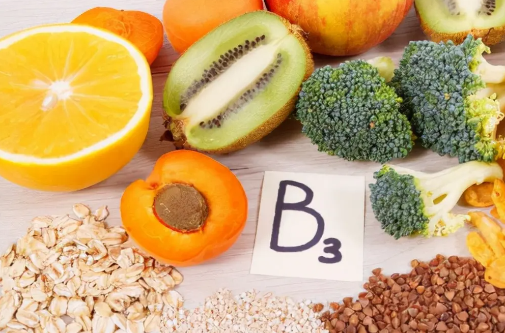维他命B3天然食物有哪些？烟碱酸食用剂量及副作用？