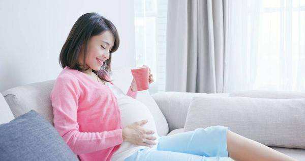 怀孕为什么要补充维生素D?孕妇缺乏维生素D的原因及建议补充剂量