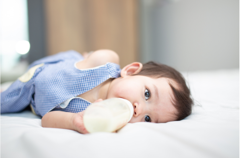 如何为1岁以下的婴儿制作玉米牛奶