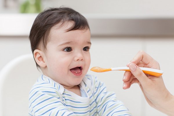 6-12个月儿童营养研究所的断奶菜单