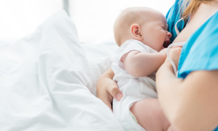 母乳喂养和母乳喂养的4个理由