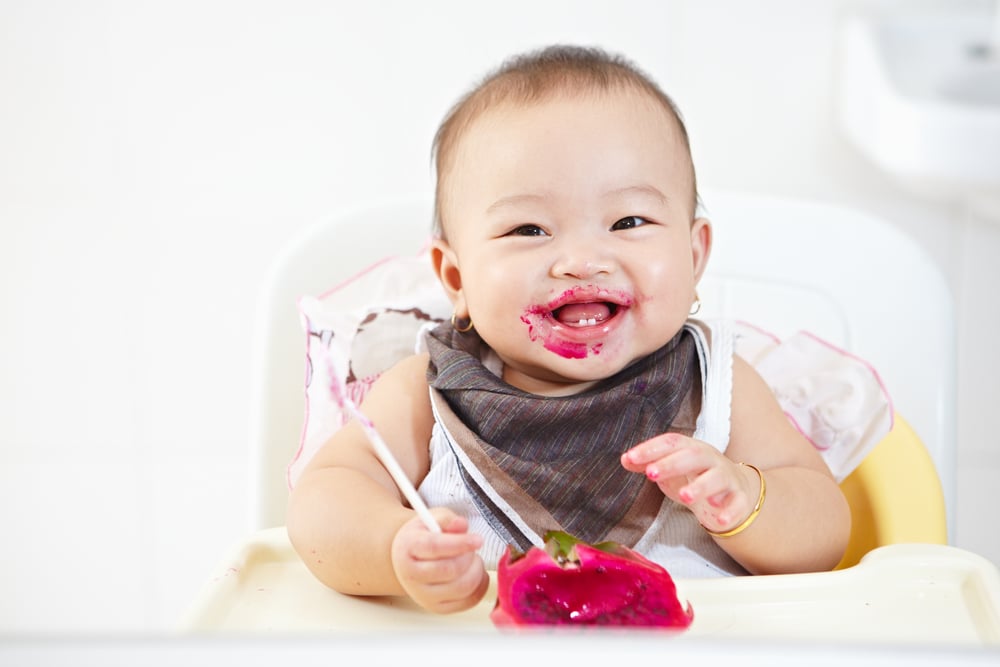 新生儿的尿液是粉红色的吗?如何识别宝宝何时出现泌尿问题