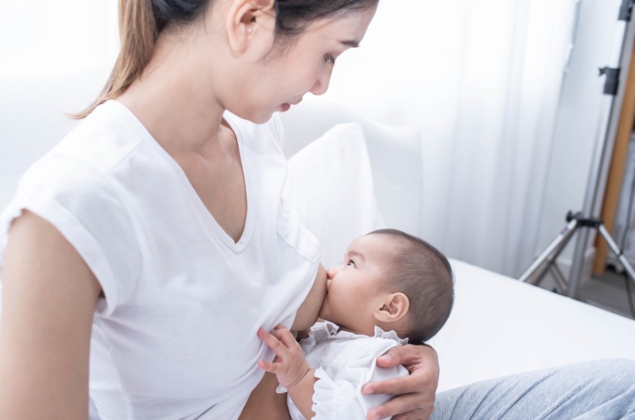 婴儿母乳不足的迹象,早期识别不会 “阻碍” 婴儿的生长动力