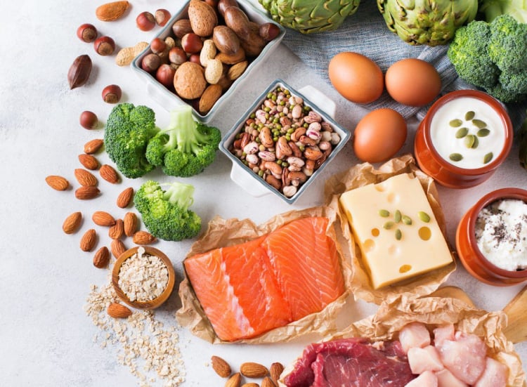 您不能错过的13种富含蛋白质的食物