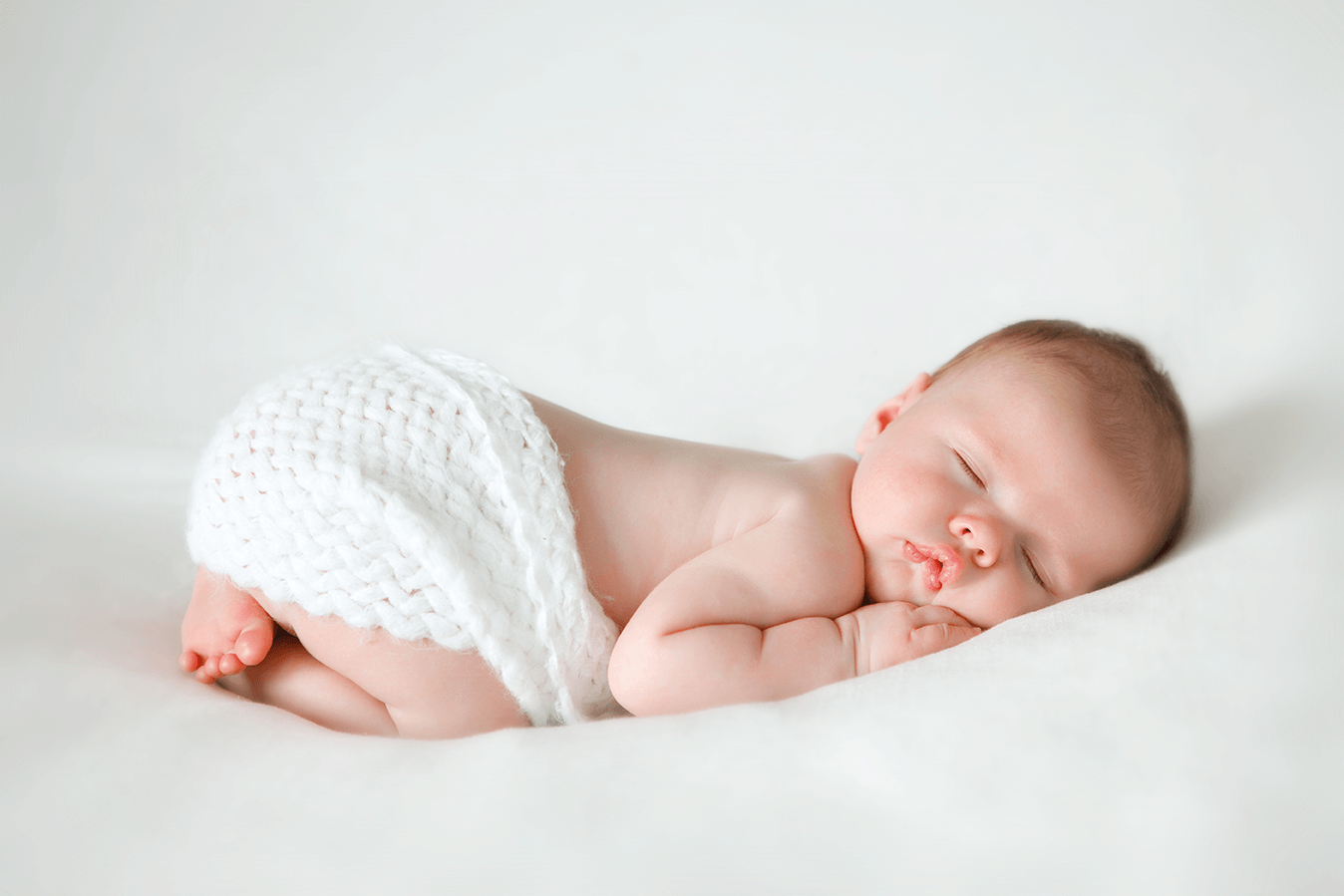 新生儿每天睡几个小时就足够了?