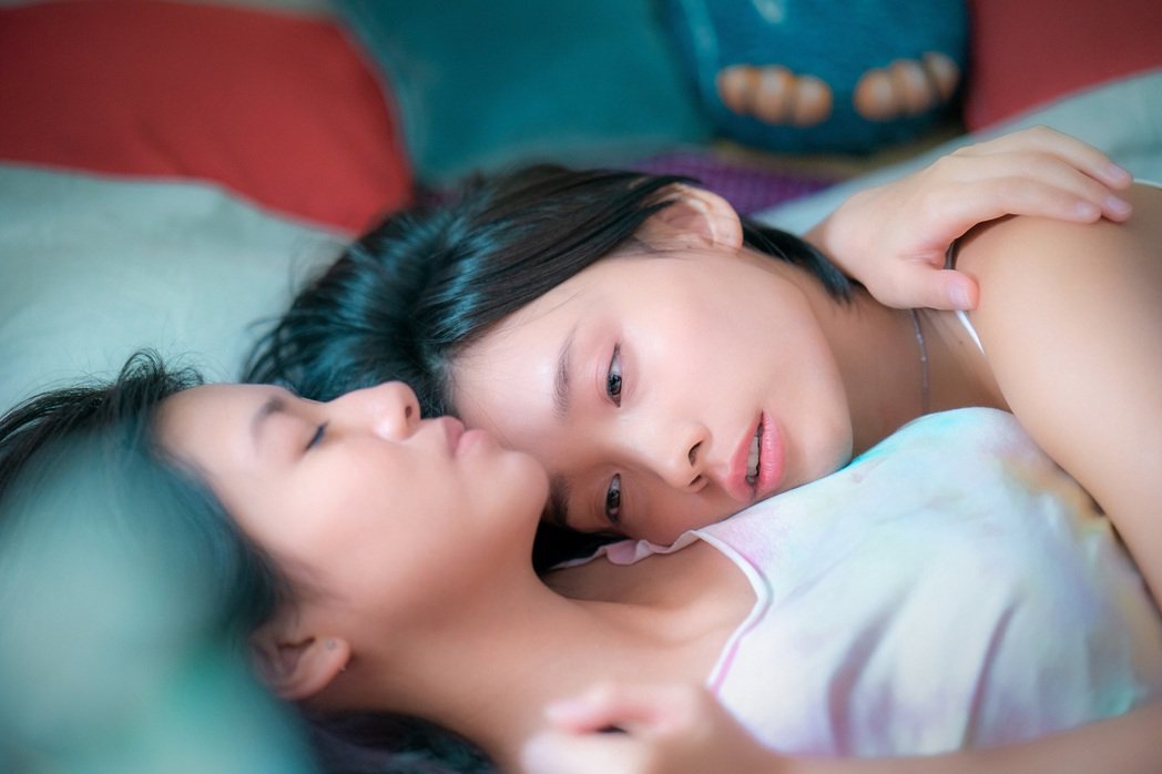 受「那些年」启发 香港2女星谈女恋校园激情拥吻