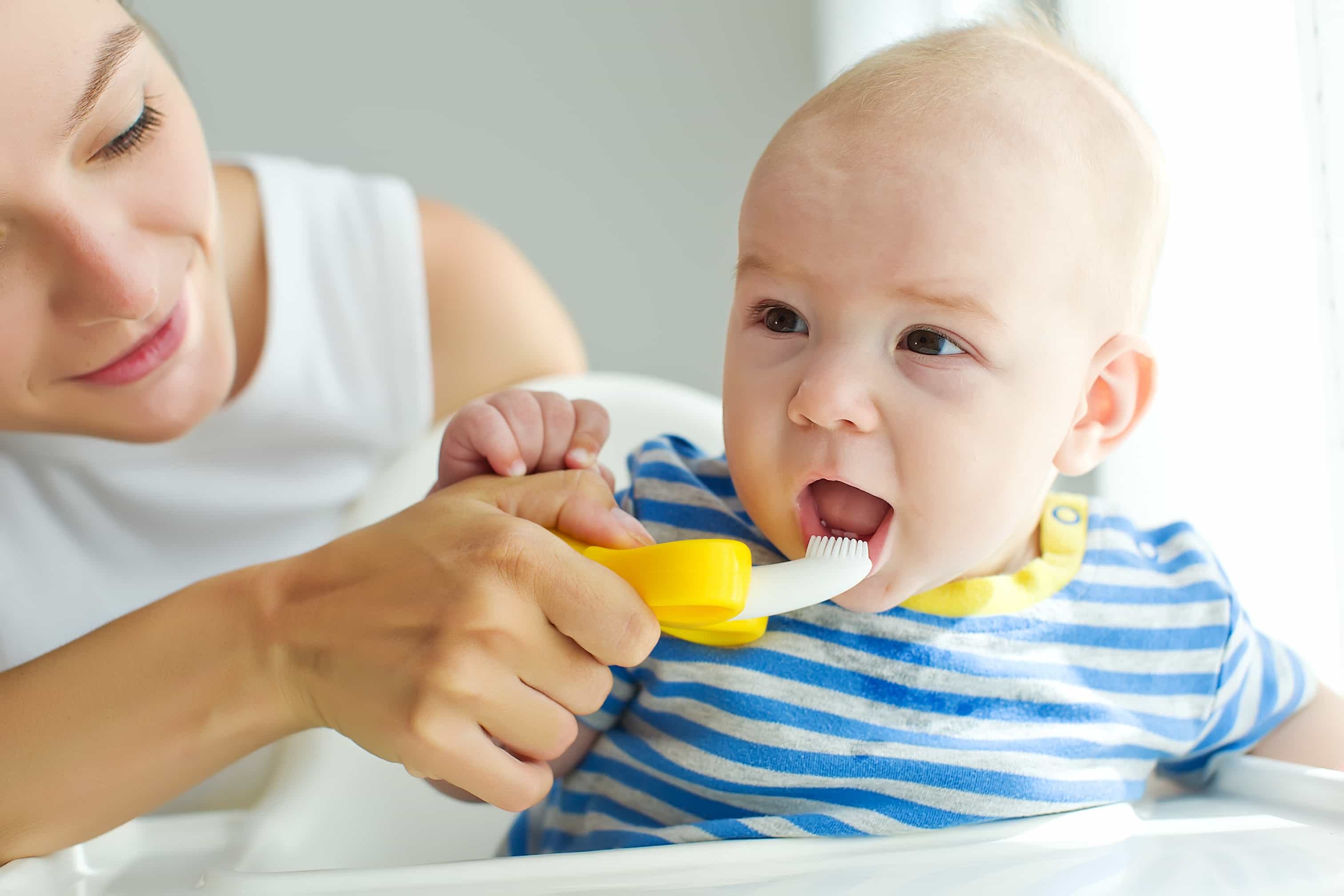 宝宝蛀牙原因有2！如何清洁宝宝牙齿？预防胜于治疗