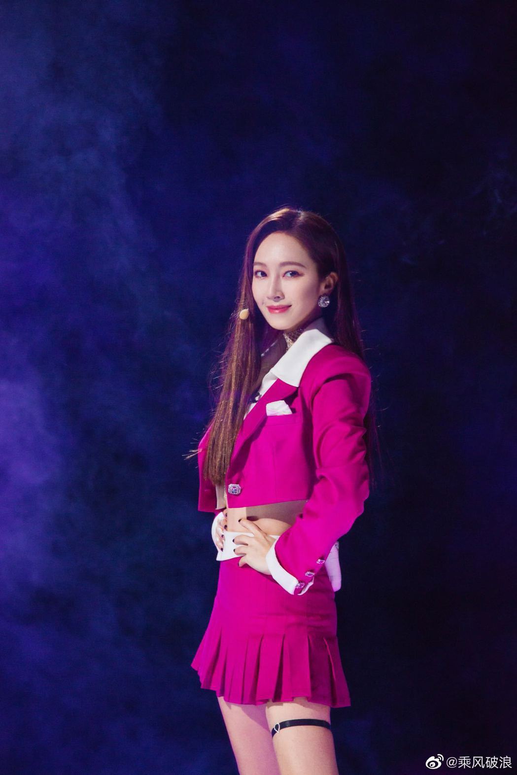 Jessica帮阿sa拆辫子 网赞：别把女生格局想那么小！