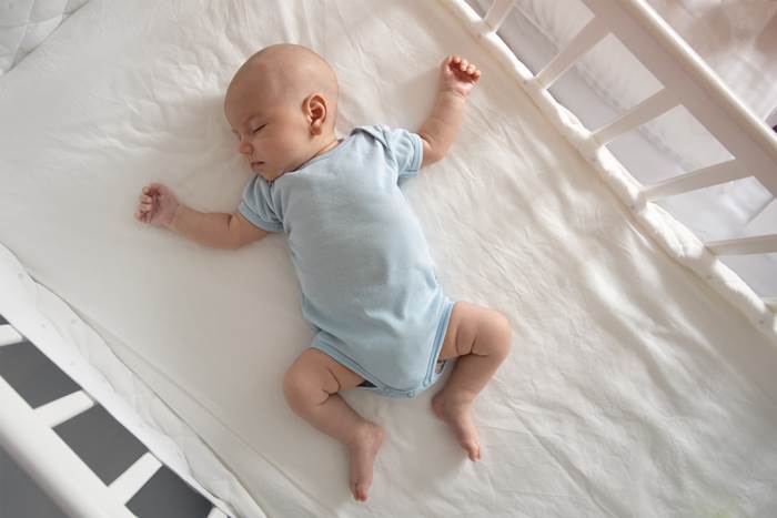 婴儿床「安全性」最重要，宝宝睡觉才安心！