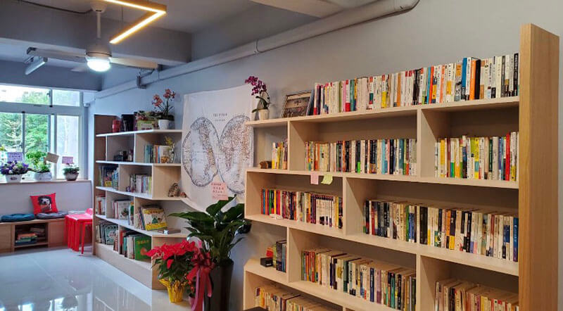 《Home Page 首页读书馆》提供孩子自由阅读、分享心得的空间
