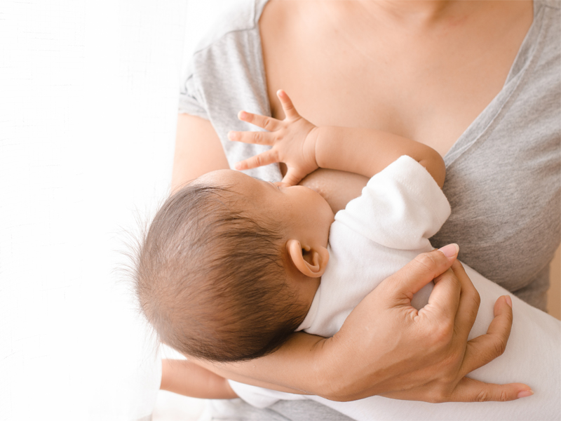 补充惠氏妈咪LC40母乳活性因子，养成母乳活性，奠定宝宝白金级保护力！