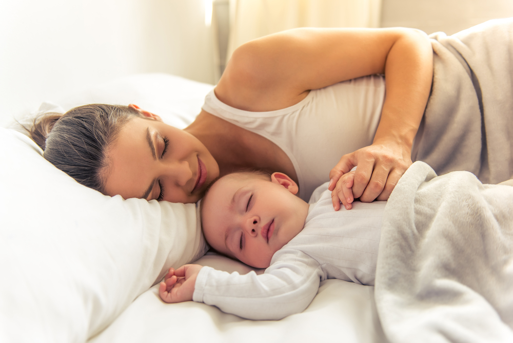 想训练宝宝睡过夜？试试这5招夜间安抚宝宝入睡！