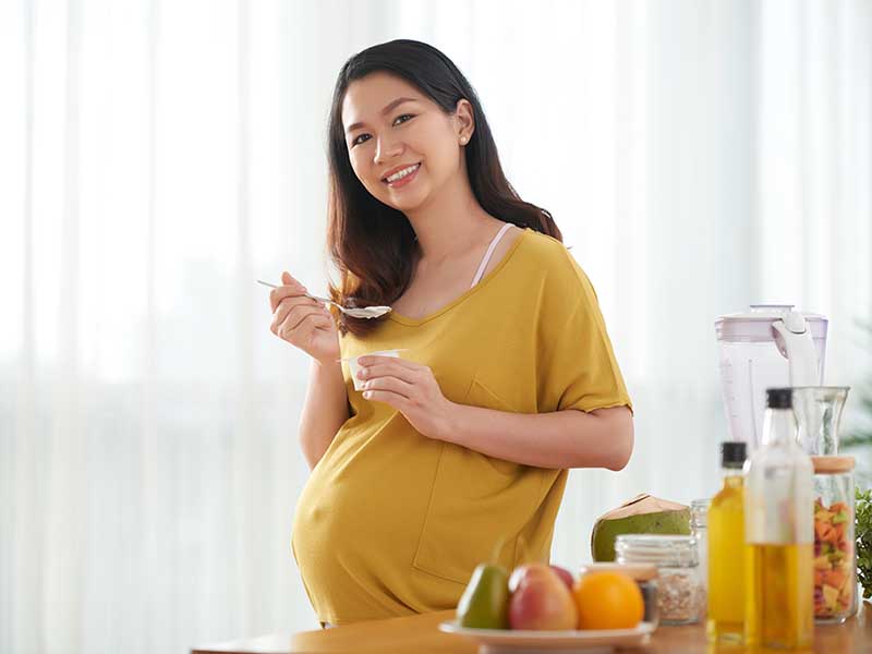 怀孕中期14至29周吃什么好呢？重点营养素钙．铁．DHA +EPA，孕妈咪有吃够吗？