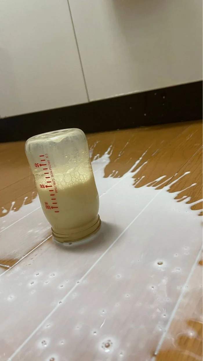 在「地」美食，日本妈妈求助：奶瓶掉了怎么捡起来？网友P图创意无限
